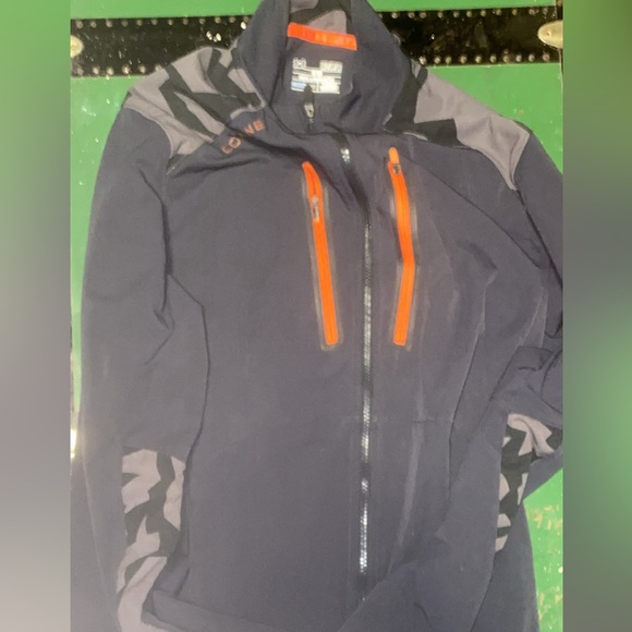 Bunch of different jackets - Picture 3 of 5